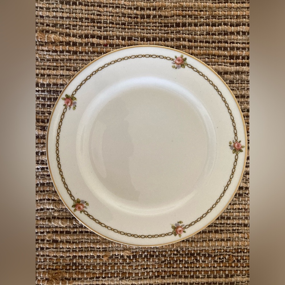 Theodore Haviland The Hanoi 8 piece dinnerware set - Picture 7 of 16